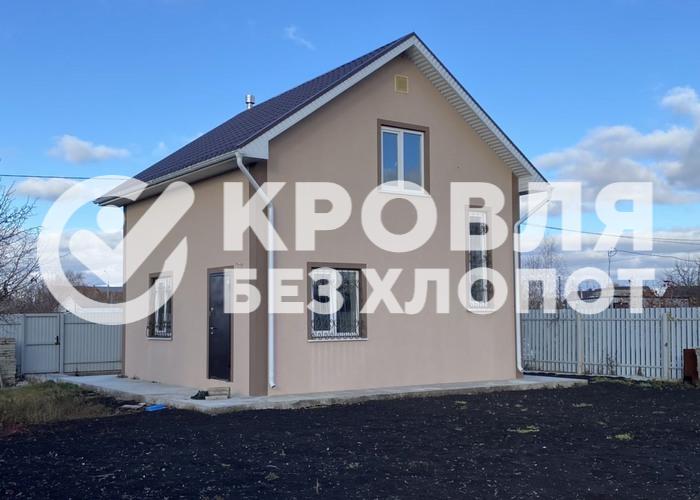 Монтаж двухскатной крыши на даче